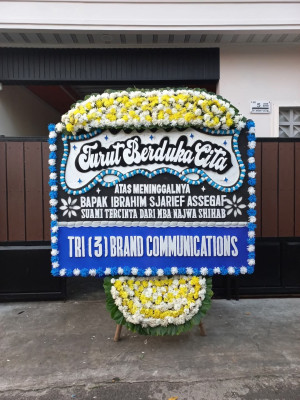 Papan Bunga Duka di Cireundeu